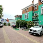 호텔 Kaduku 3*
