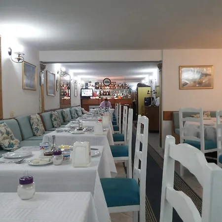 Kaduku Szálloda 3*