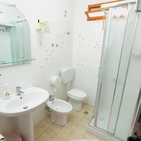 Kaduku Szálloda 3*