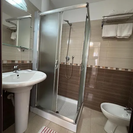 Kaduku 3* Shkodër