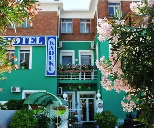 卡杜库酒店 酒店 3*