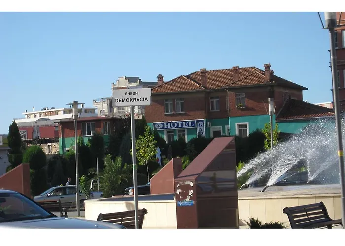 酒店 卡杜库酒店 Shkodër