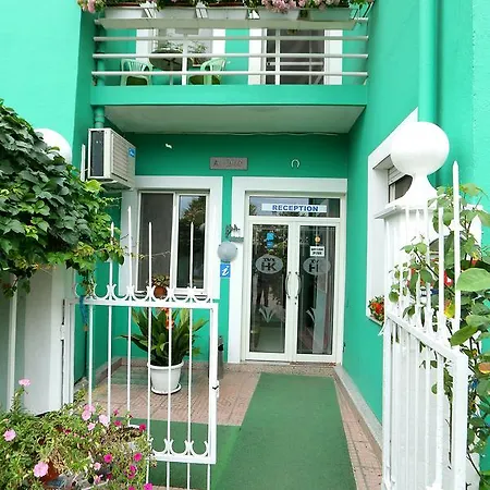 Kaduku Hotel